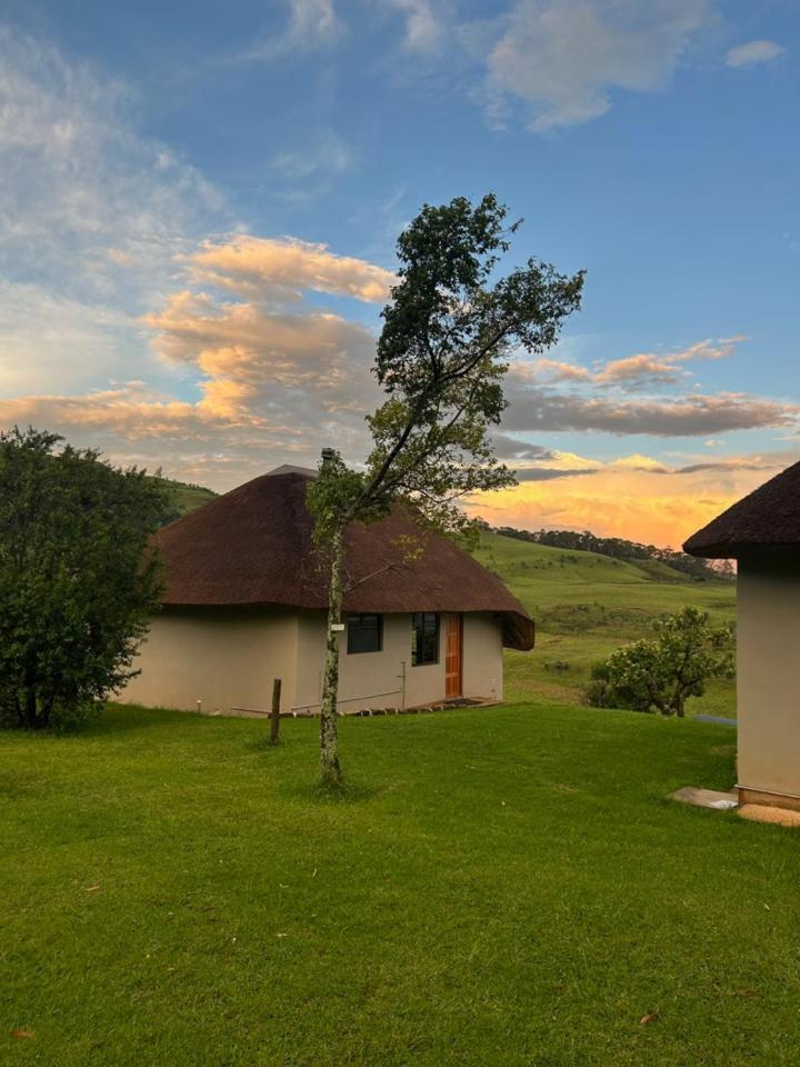 Sungubala Eco Camp Villa Bergville Bagian luar foto