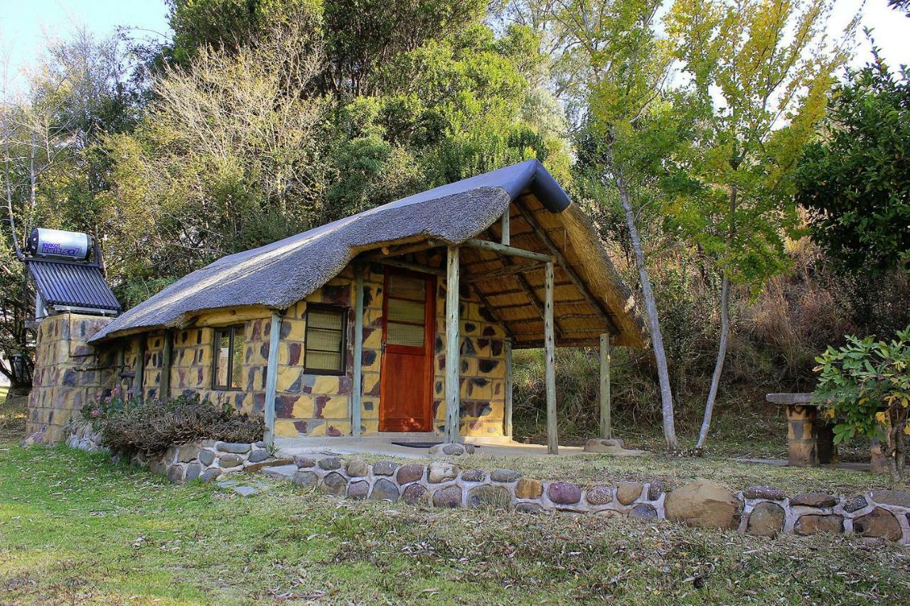 Sungubala Eco Camp Villa Bergville Bagian luar foto