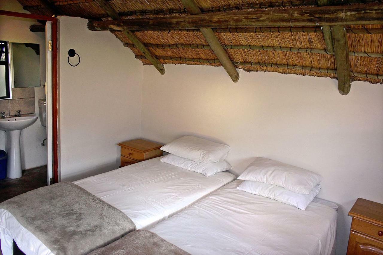 Sungubala Eco Camp Villa Bergville Bagian luar foto