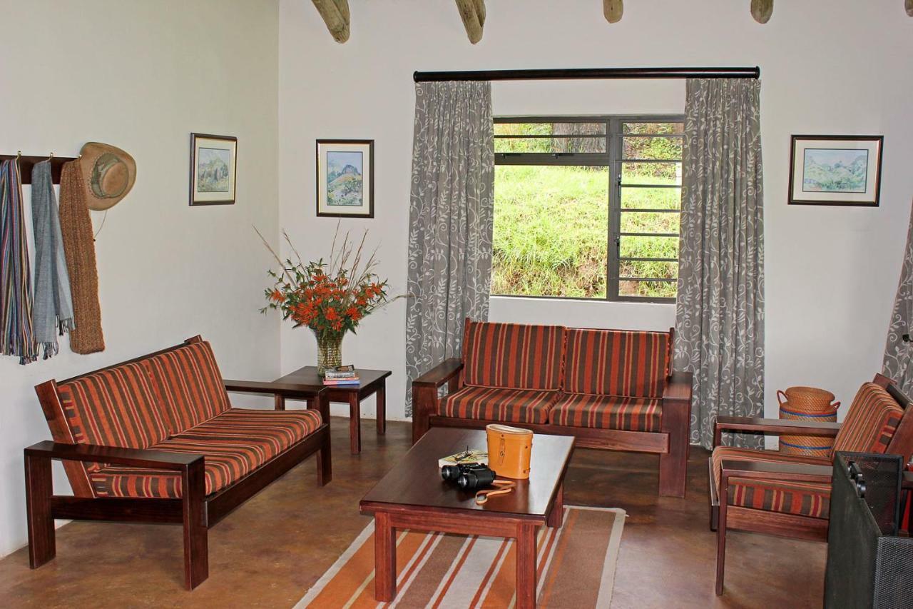 Sungubala Eco Camp Villa Bergville Bagian luar foto